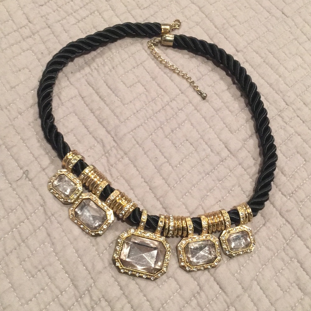 Classy black necklace